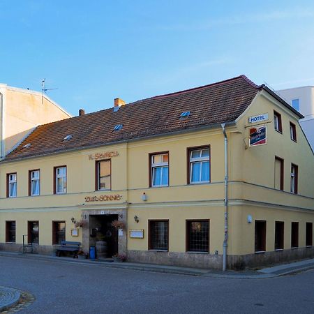 Hotel Zur Sonne Котбус Экстерьер фото